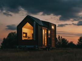 Tiny House nähe Millstättersee gemütlich & autark，位于Oberkolbnitz的酒店