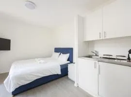 Urban Oasis with Queen Bed and View BE-19