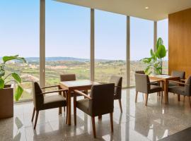 Hotel Versatile，位于瓜尔达的豪华酒店