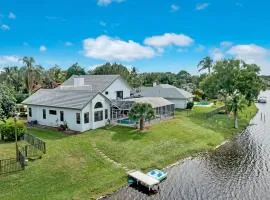 Lake Luxe Equine, Waterfront, Screened-in Pool, Hot Tub - Lake Views! Hosted By Relaxtay