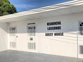 Residencial Lassonde Guest House，位于戴维的酒店