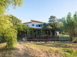 Lefkada's Bohemian Cottage