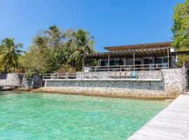 Wonderful House Paradise in the Rosario Islands，位于卡塔赫纳的乡村别墅