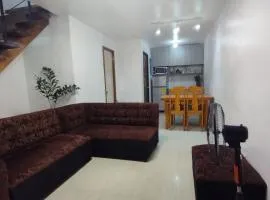 Furnished 2 Bedroom Townhouse Near Airport
