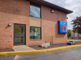 Motel 6 East Syracuse, NY - Airport，位于东叙拉古雪城汉考克国际机场 - SYR附近的酒店