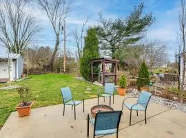 Family-Friendly Home with Yard 27 Mi to Nashville!