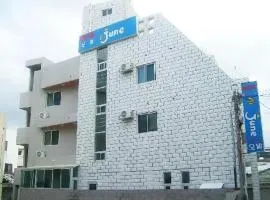 Jun Motel