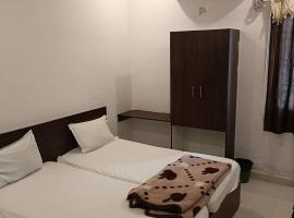 Durga Pride，位于卡努尔的酒店