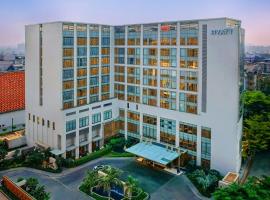 艾哈迈达巴德凯悦酒店，位于艾哈迈达巴德Gujarat University附近的酒店