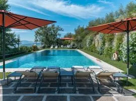 Villa Marlia by Mmega