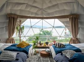 Glamping Base IZUMO "Lakeside Hot Spring Hotel Kun - Vacation STAY 42017v，位于出云市的酒店