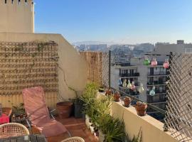 Appart 60 m2 séjour sur terrasse sud et 2 chambres gare Saint-Charles，位于马赛圣查尔斯火车站附近的酒店