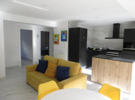 Apartamento JARDIN DELUZ, con Wifi y Parking privado gratis，位于桑坦德坎塔布里亚大学附近的酒店