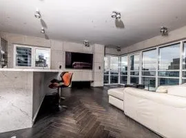 Black Pearl - Amazing City View, 130 sqm