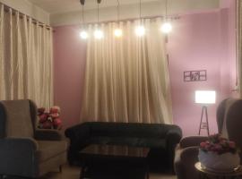 S house home stay 1 bhk 1 bed room house，位于古瓦哈提的酒店