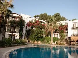 Mare Garden Hotel