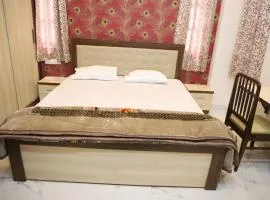 Relax home stay double room and lounge