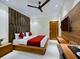 Hotel Surya Plaza Nwely Bulit New Delhi，位于新德里帕哈甘吉的酒店