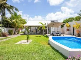 Quaint 4BDR villa with pool in Grand Gaube