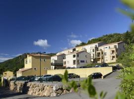 Appartement T2 - PMR à 750 Mètres de la Station Thermale d'Avène (34)，位于阿韦恩的酒店