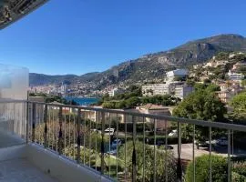 Studio vue mer, 10 min de Monaco !