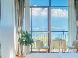 大理洱海香棱林海景酒店，位于大理的酒店