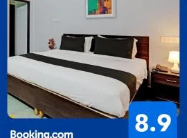 OYO 13670 Skylark Service Apartment