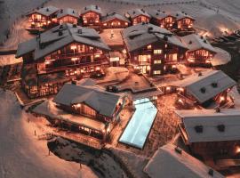 ZAGLGUT Hotel-Chalet-Wellness-Panoramic view, Ski-in Ski-out to Kitzsteinhorn，位于卡普伦的酒店