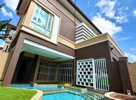 YK Sweet home sungai petani 1 @ 16 people above，位于双溪大年的酒店