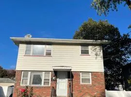 Cozy Home Near Downtown Rahway