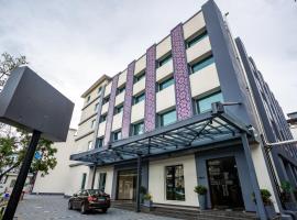 Lilac Hotel Guruvayur，位于古鲁瓦尤尔的酒店