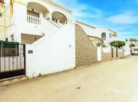 Beautiful Home In Los Alcázares With Kitchen