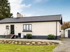 Amazing Home In Gärsnäs With Kitchen