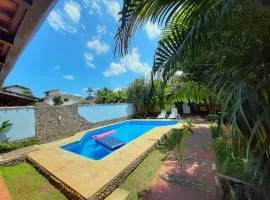 Casa linda em condomínio fechado