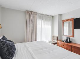 Cape Suites Room 5 -Free Parking! Hotel Room，位于柏斯海滩的酒店