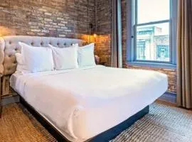 Hip Urban Loft - Small Town Charm - 124 LOFTS #1