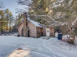 Cozy Blakeslee Cabin, 7 Mi to Jack Frost Ski Area!