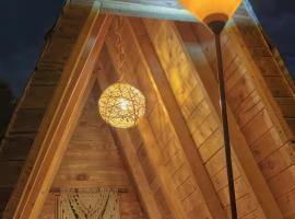 Glamping DESEO con Wifi, fogata y vistas de Medellín，位于圣埃伦娜的酒店