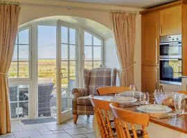 3 Bed in Nr Bamburgh CN069