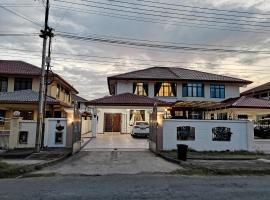 Jiuhao Homestay 九号民宿 15pax Stay Near Airport & City by Greenage，位于Kampong Nasob的酒店
