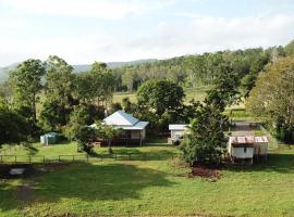 Belli Creek Homestead Retreat，位于Gheerulla的度假屋