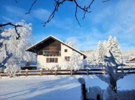 Am Ampferang:Ferienhaus in Ettal，位于埃塔尔的酒店