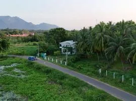 lake Edge Dambulla