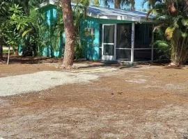 Sea Turtle - Fresh Spacious Cottage W&D Kit 1.3 Mi to Beach