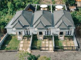 villa mediterania kerobokan buleleng，位于Babakan Sangsit的酒店