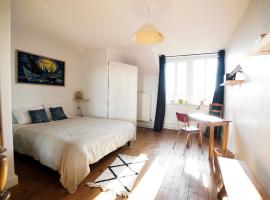 C'est Chouette ! Les chambres !，位于Saint-Jodard的酒店