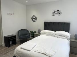 Studio Flat in Luton Town Centre，位于卢顿的低价酒店