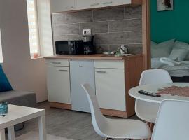 Hévíz Lux Apartmanház，位于赫维兹的公寓