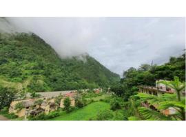 The Devdwar Yoga Resort, Uttarkashi，位于乌德尔格希的酒店