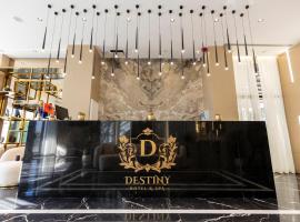 Destiny Hotel & SPA，位于地拉那地拉那特蕾莎修女国际机场 - TIA附近的酒店